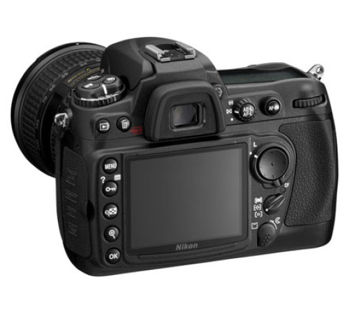 Дзеркальний фотоапарат Nikon D300